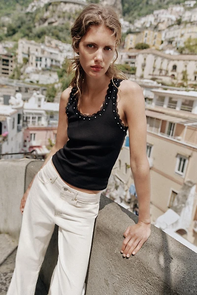 PEARL LACE TOP
