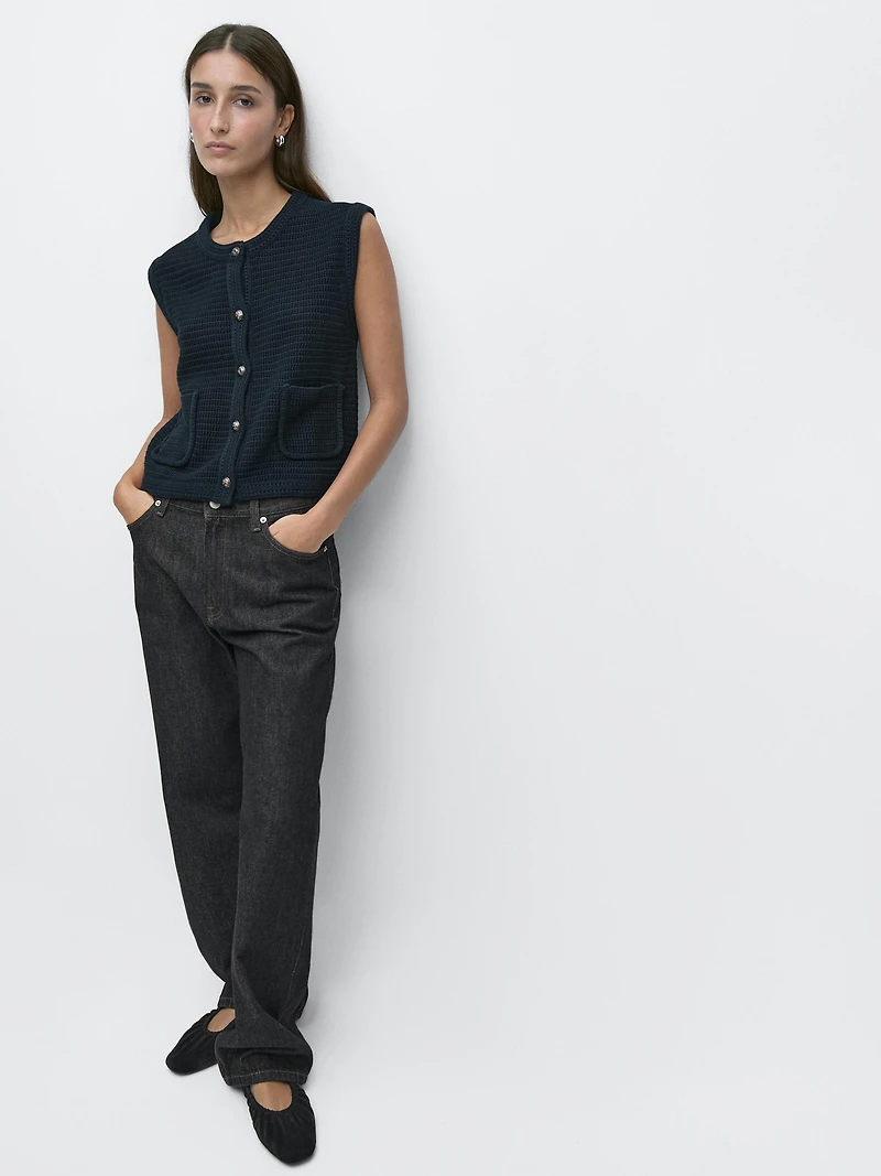 Knit vest with golden buttons