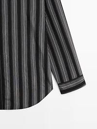 Flowing shirt with striped detailing