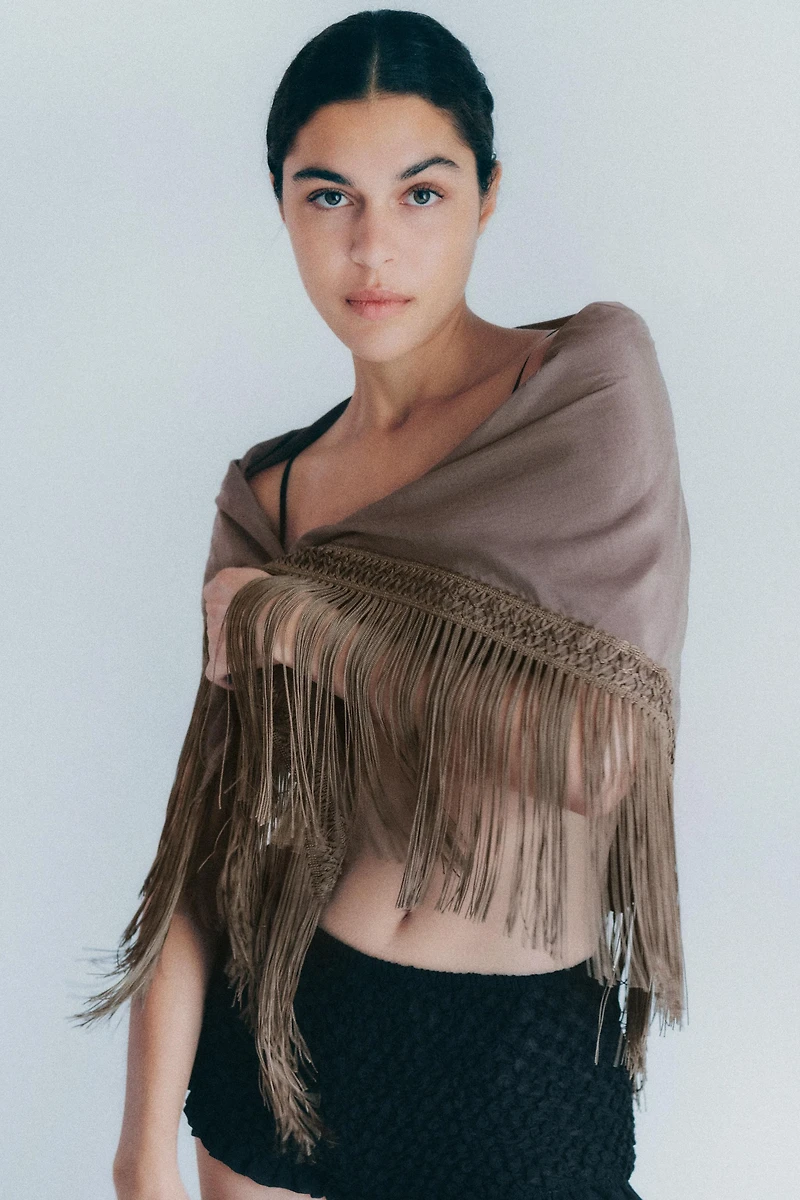 VISCOSE FRINGED SCARF