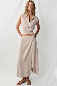 LINEN TOP WITH TOPSTITCHING