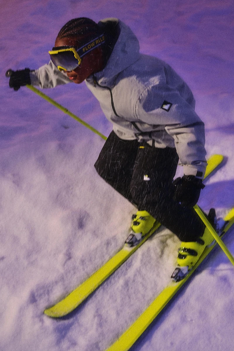 WATER-RESISTANT AND WINDPROOF KANGAROO JACKET RECCO® SYSTEM SKI COLLECTION