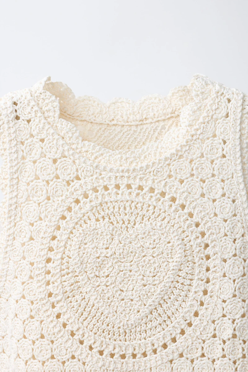TOP EN CROCHET CŒUR