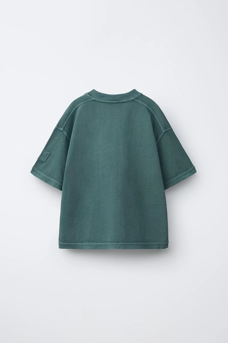T-SHIRT TEINT EN PIÈCE