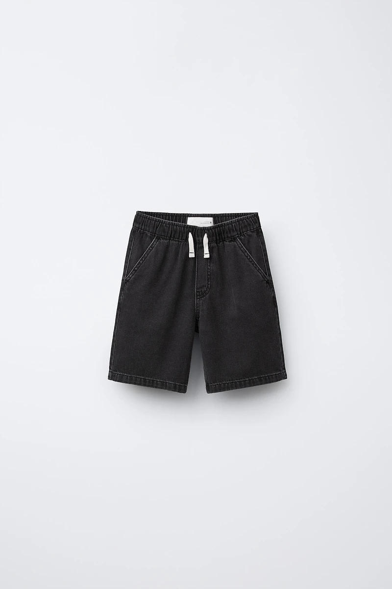 LOOSE DENIM BERMUDA SHORTS