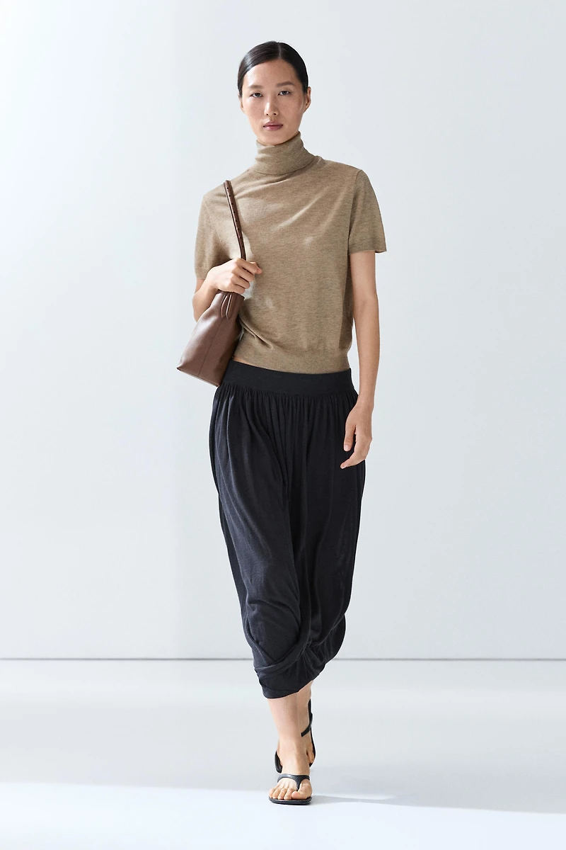 Turtleneck knit sweater