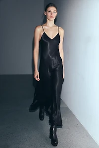 PLATFORM HEELED ANKLE BOOTS