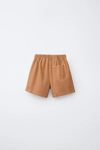 BALLOON SHORTS WITH DARTS