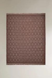 JACQUARD BLANKET