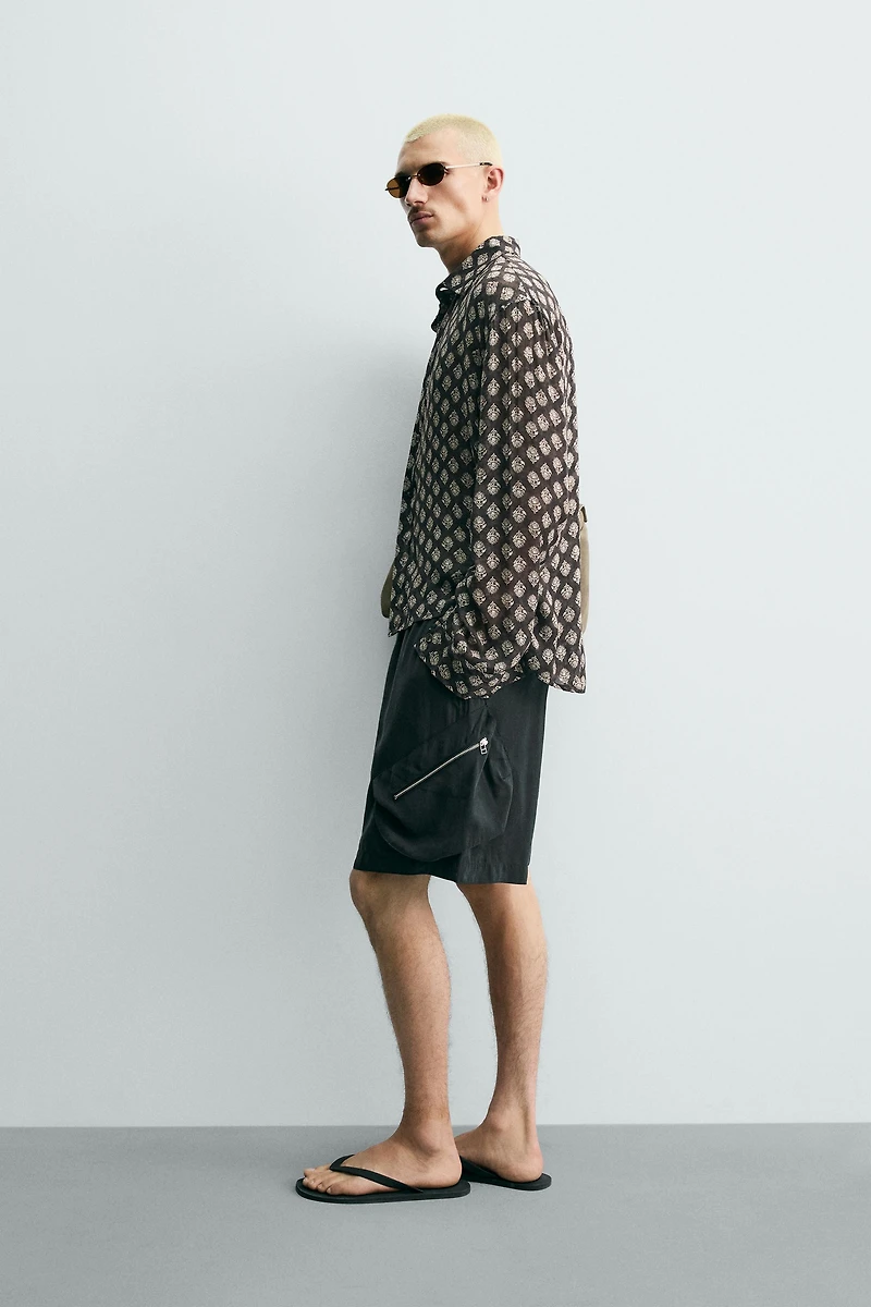 GEOMETRIC PRINT FLOWY SHIRT