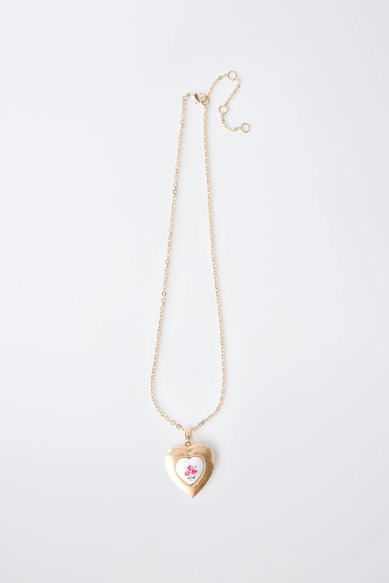 COLLIER PENDENTIF CŒUR