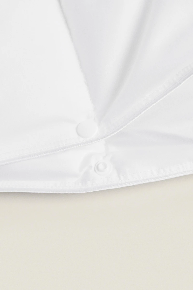 FOUR-SEASON DUVET INSERT (150 GXM² + 300 GXM²)