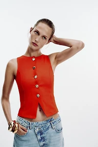 BUTTON VEST TOP