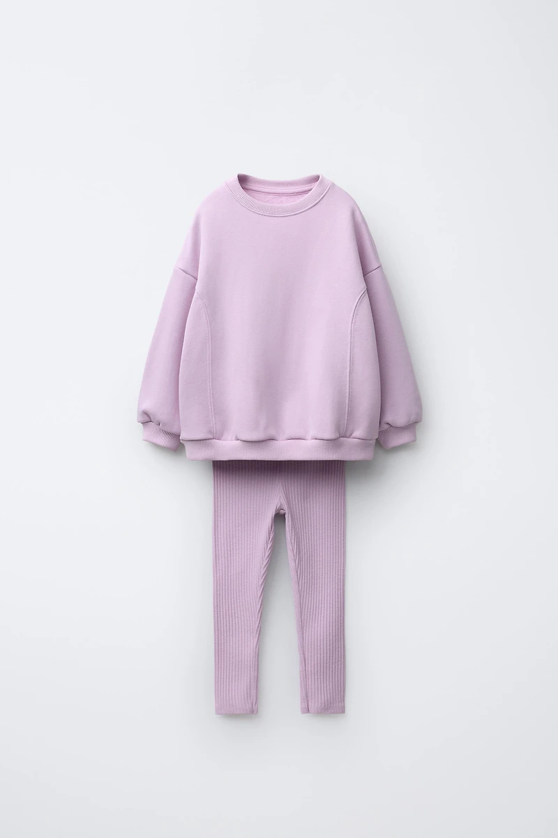 ENSEMBLE DE JOGGING AVEC SWEAT À NŒUD ET LEGGING CÔTELÉ