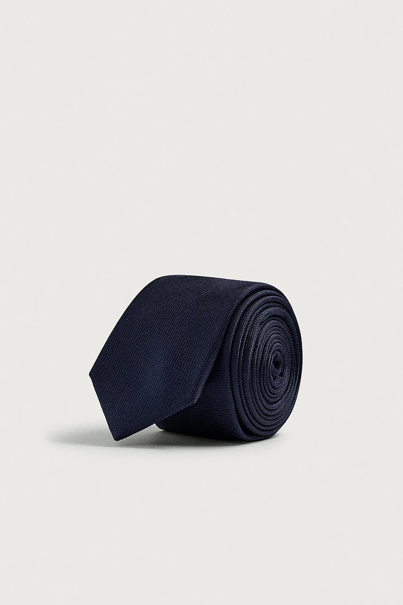 100% SILK SLIM TIE