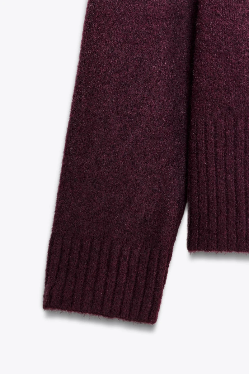 PULL EN MAILLE COL V