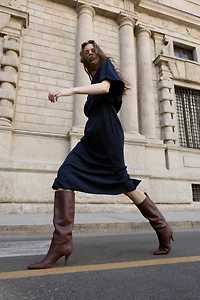 PIN TUCK DROP SLEEVE MIDI DRESS
