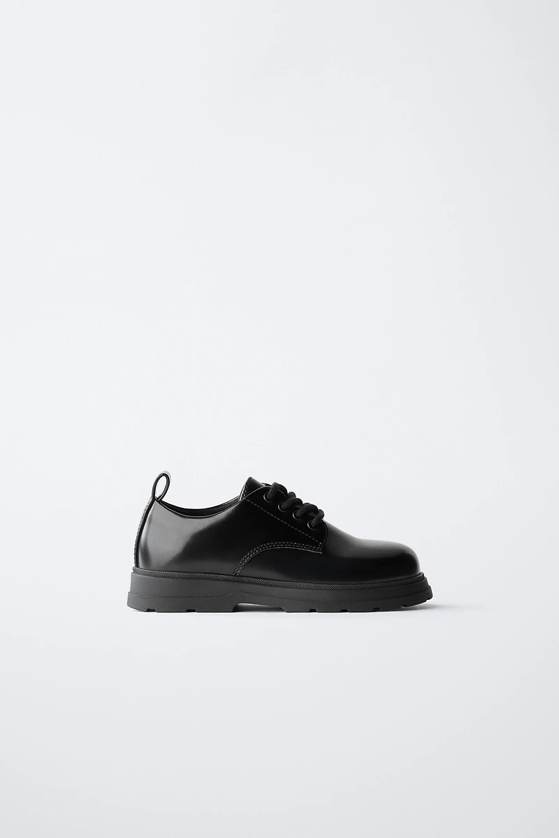 LUG SOLE OXFORD SHOES