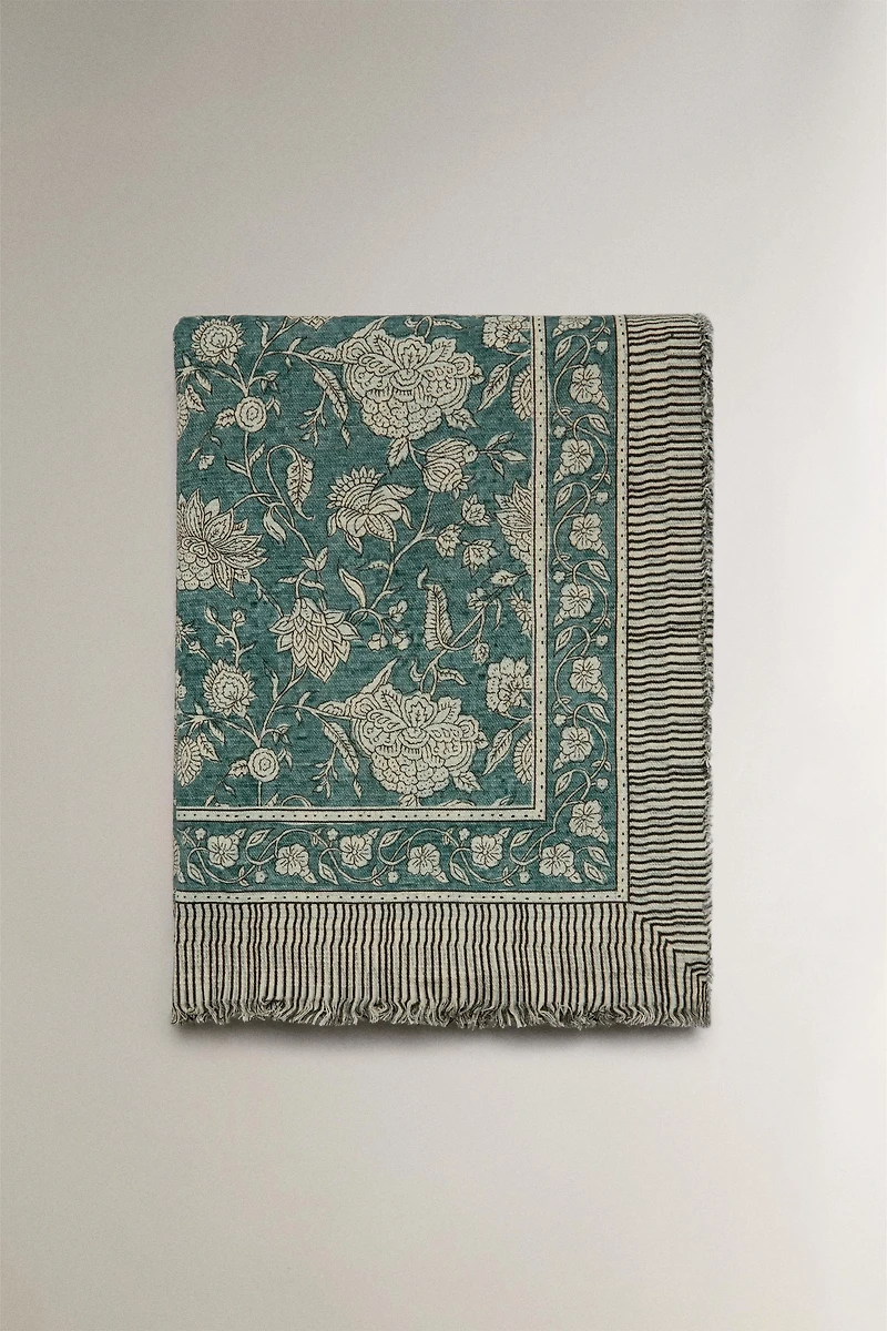FLORAL COTTON BLANKET