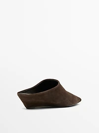 Mules à talon compensé