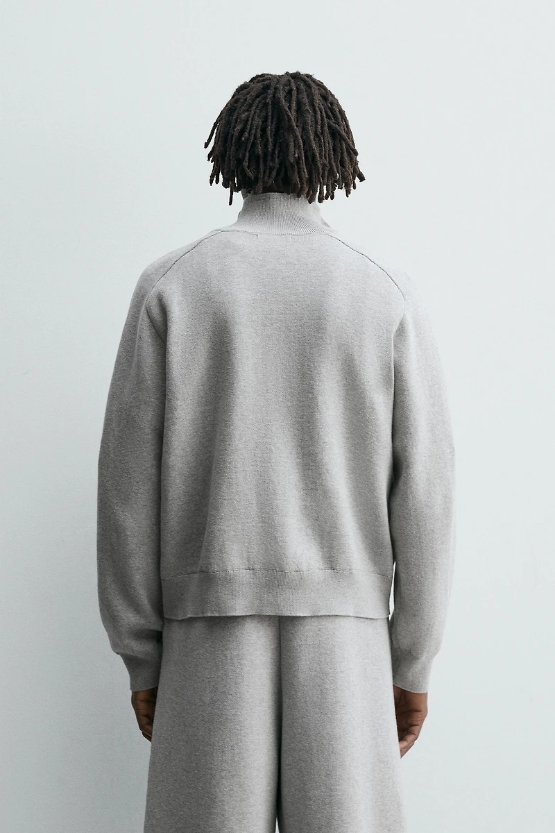 GILET EN MAILLE ZIPPÉ