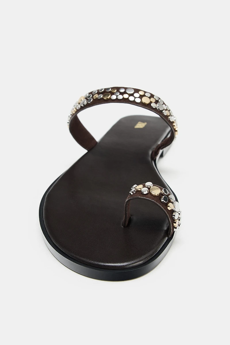 FLAT STUDDED SANDALS