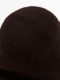 Bonnet en maille de laine mélangée