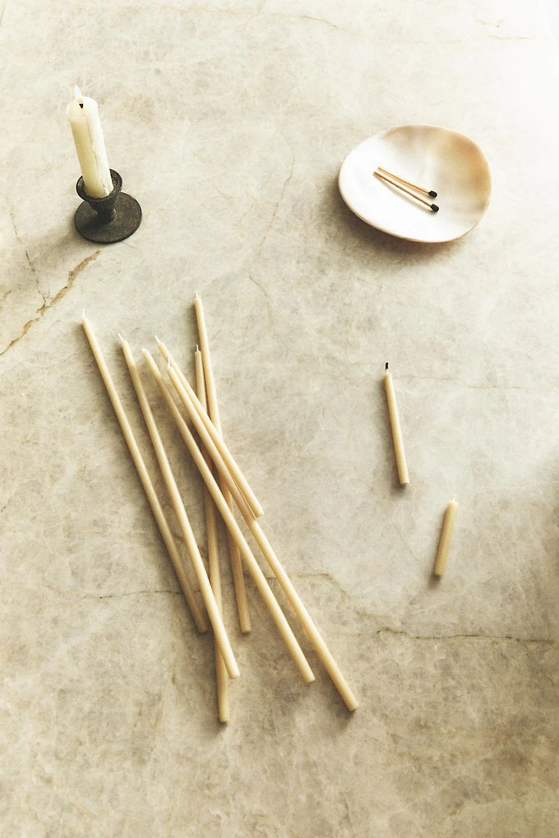 SET OF DECORATIVE CYLINDRICAL THIN TAPER CANDLES (SET OF 10)