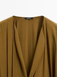 Wrap dress with buckle