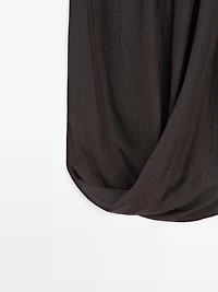 Midi skirt with gathered waistband