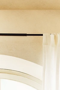 EXTENDIBLE METALLIC CURTAIN RAIL