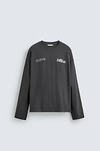 T-SHIRT À INSCRIPTION IMPRIMÉE