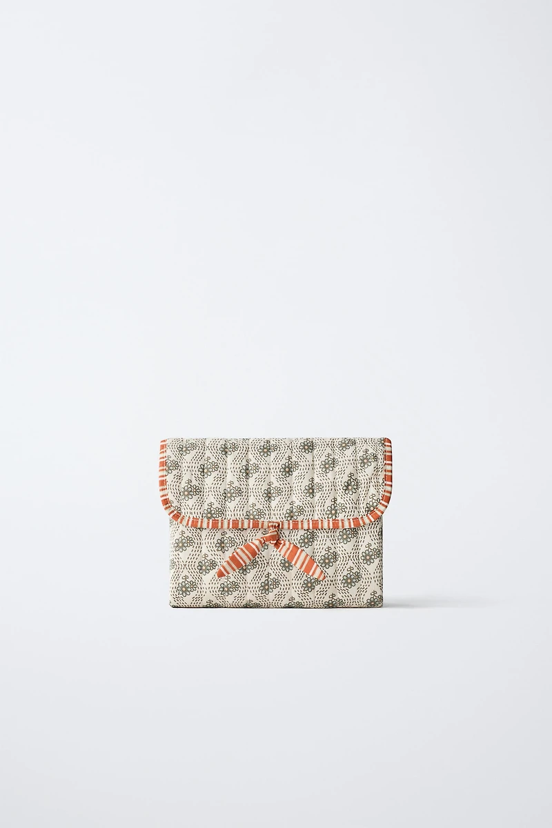 MATELAS À LANGER MATERNITÉ FLEURS