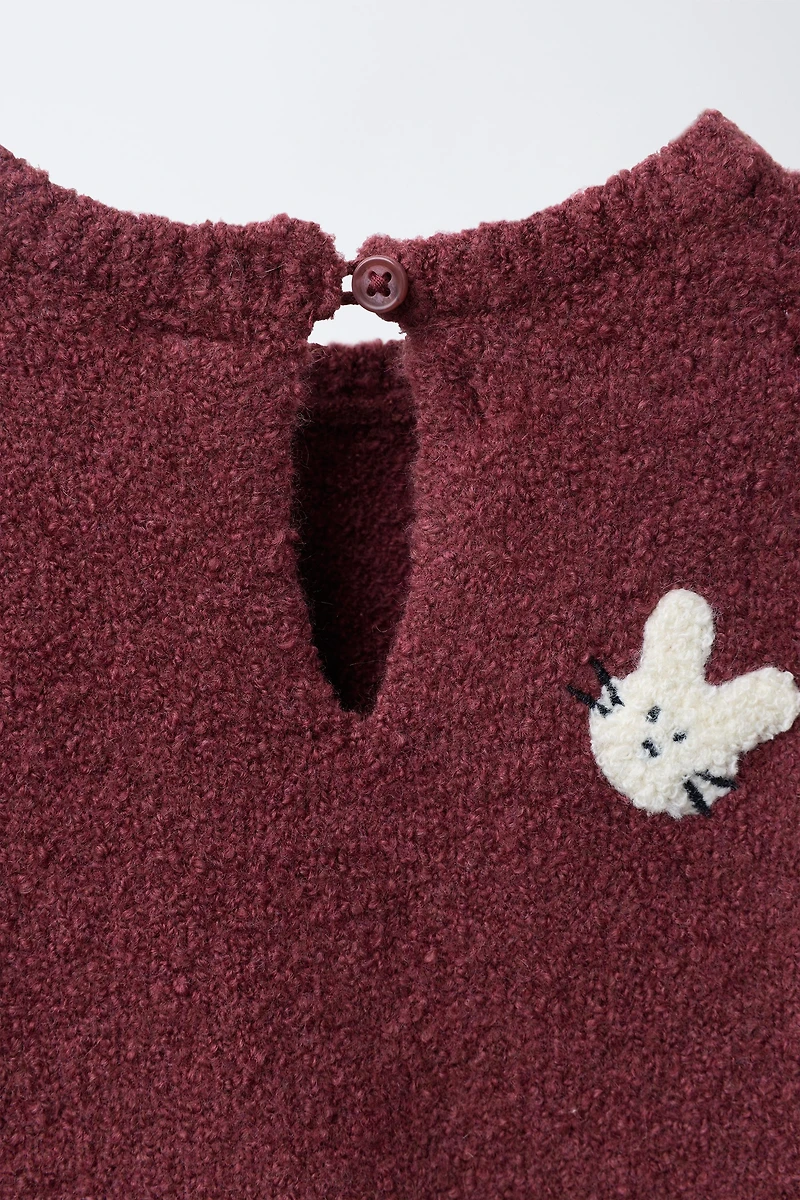 EMBROIDERED BUNNY KNIT SWEATER