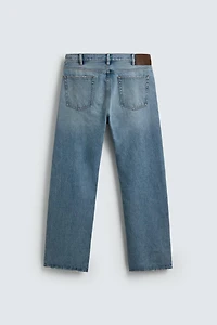 BOOTCUT FIT JEANS