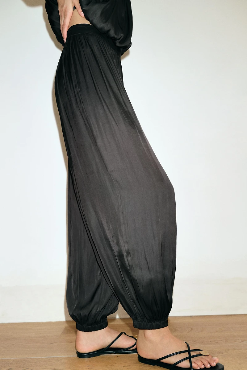 SATIN EFFECT BALLOON PANTS