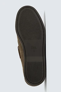 LEATHER BOAT SHOES