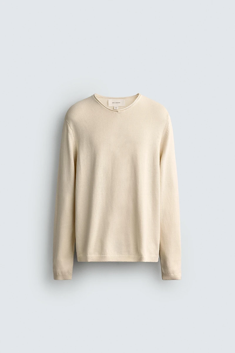 RELAXED FIT COTTON V-NECK JUMPER