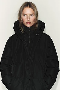 DOUDOUNE LONGUE À CAPUCHE DÉPERLANTE COUPE-VENT