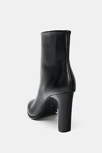 LEATHER HEELED ANKLE BOOTS
