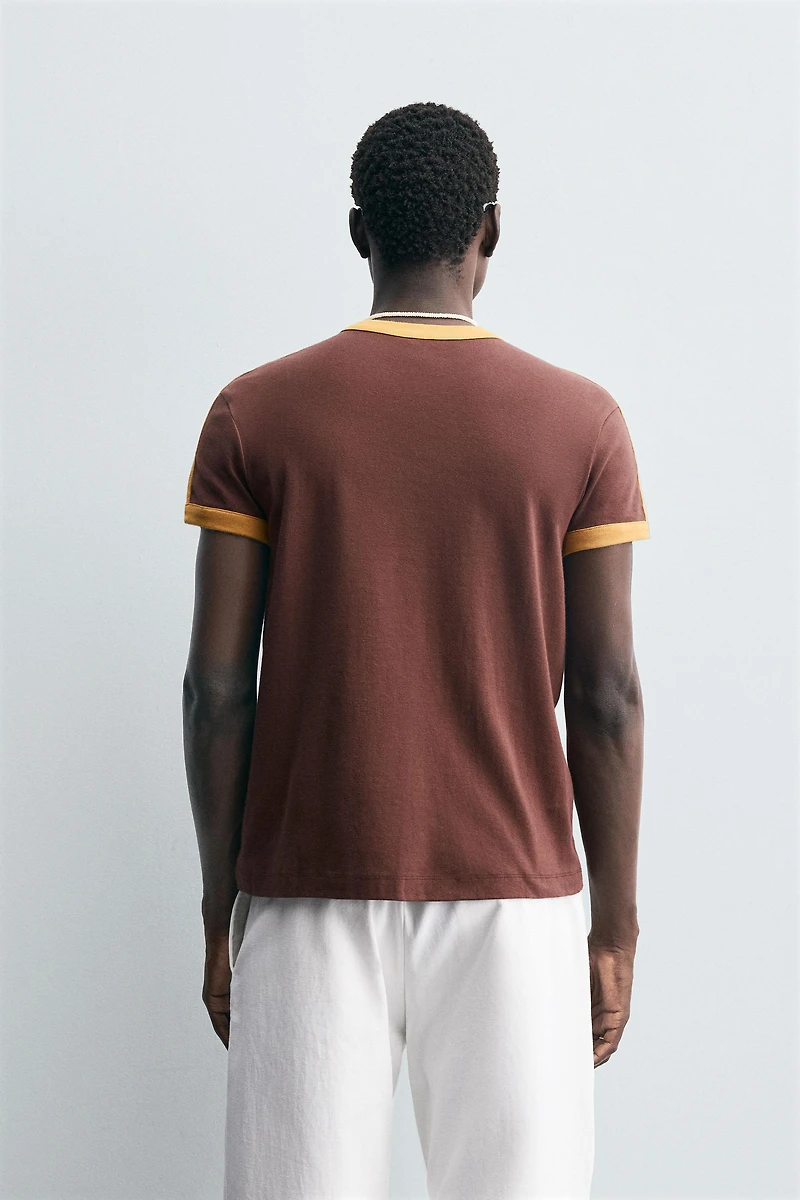 CONTRAST STRIPE T-SHIRT