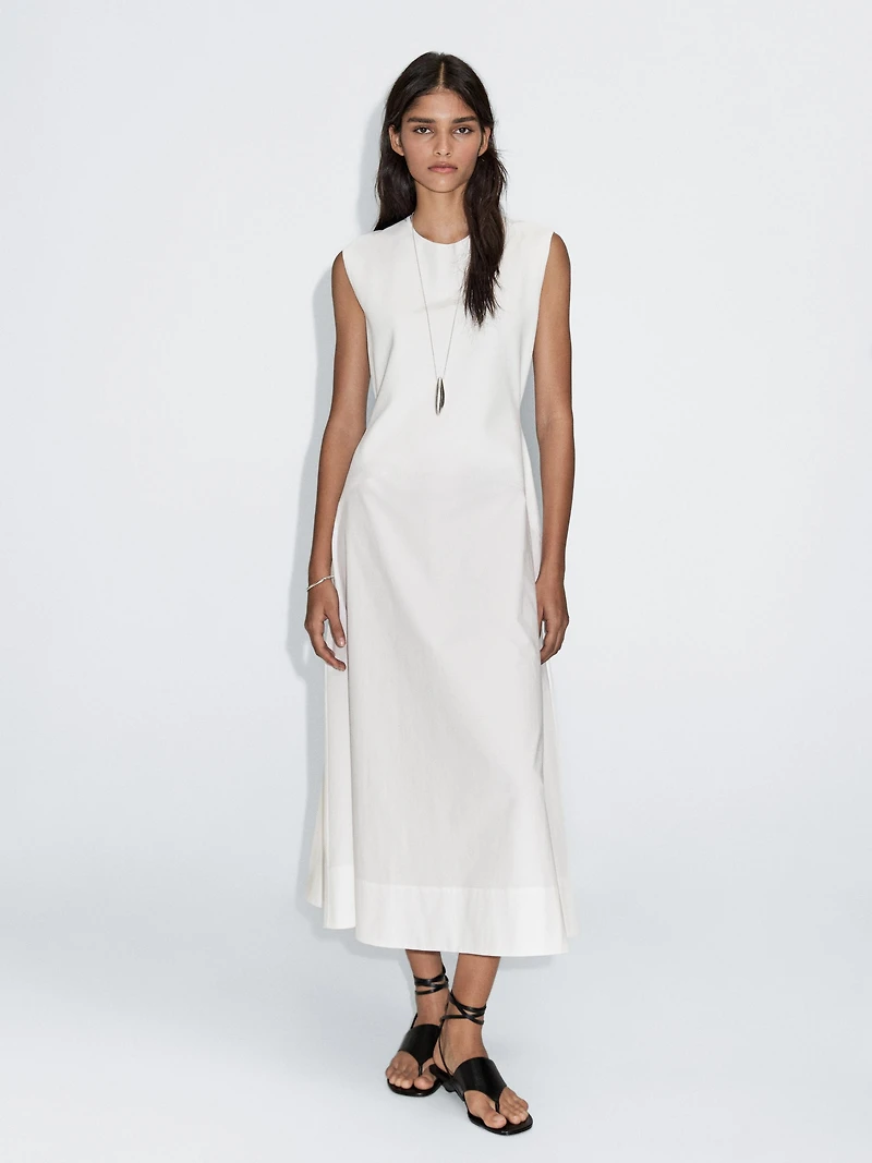 Robe longue contrastante sans manches