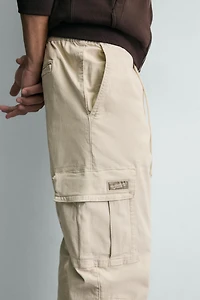 SLIM FIT CARGO PANTS