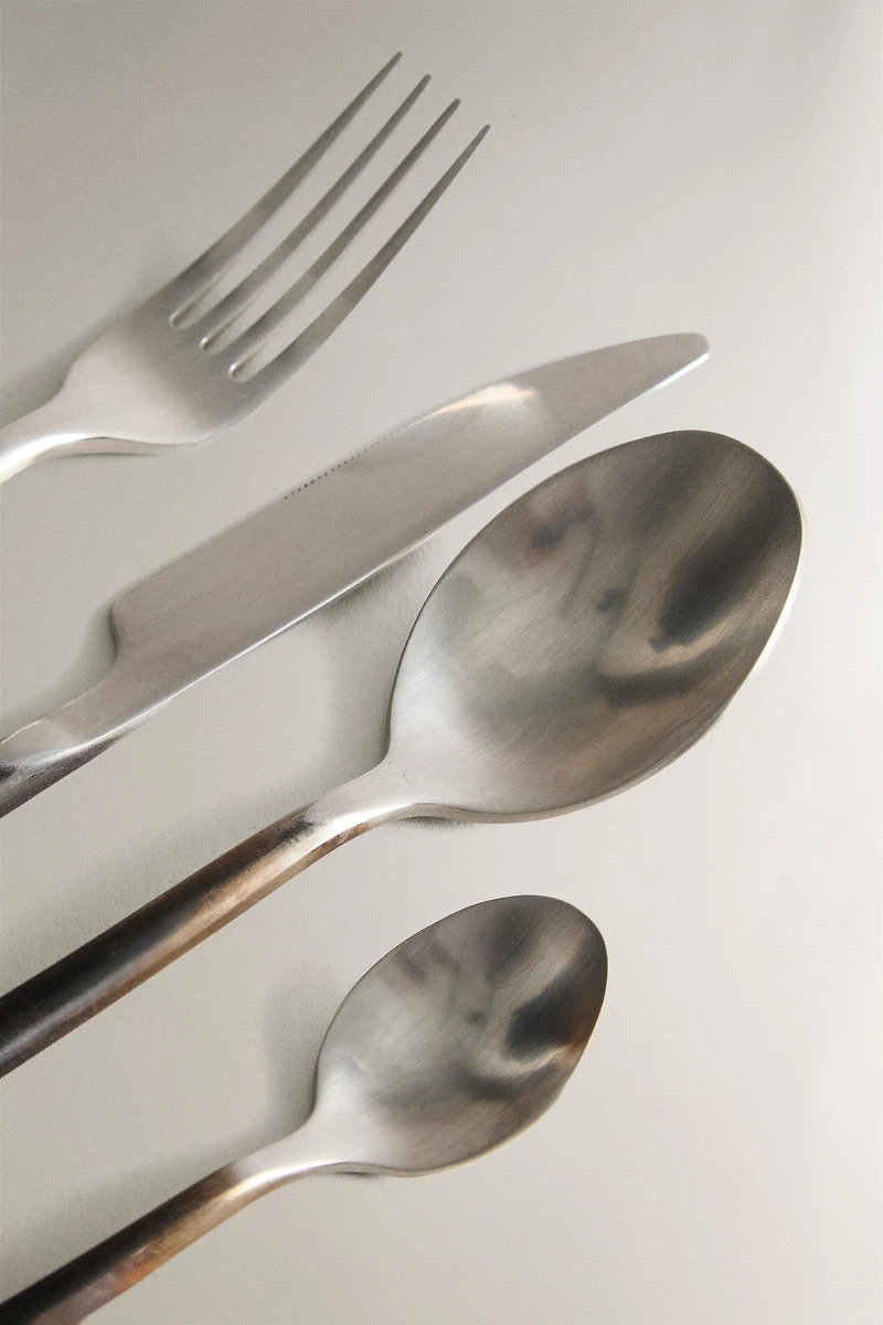 4-PIECE ANTIQUE FINISH FLATWARE SET