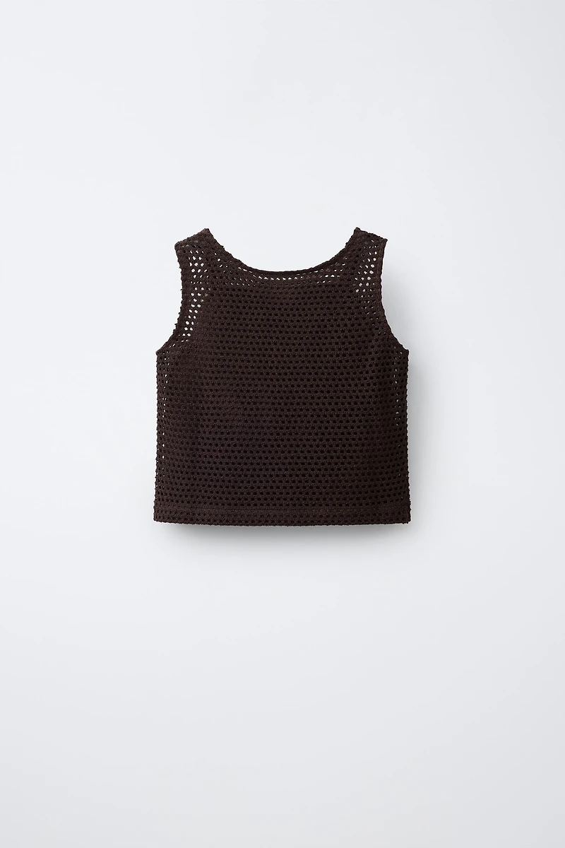 CROCHET FLORAL KNIT TOP