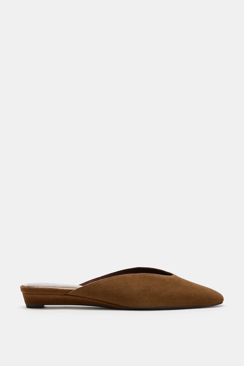 SUEDE WEDGE SLINGBACKS