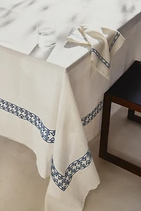 GEOMETRIC EMBROIDERED LINEN TABLECLOTH