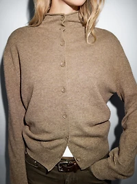 100% wool high neck knit cardigan
