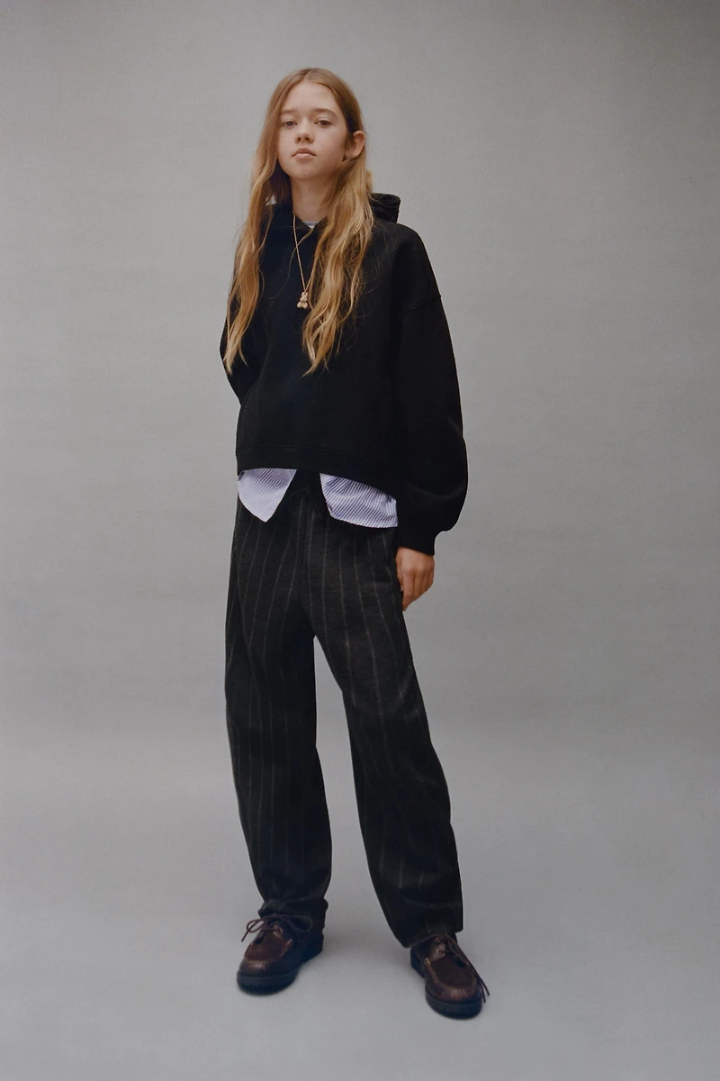 STRIPED DOUBLE HEM HOODIE SWEATSHIRT