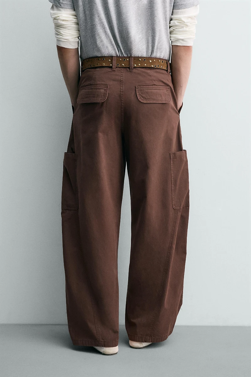BALLOON FIT CARGO PANTS WITH SEAMS